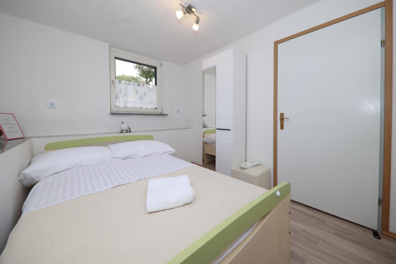 Country House Korlat Benkovac Esterno foto