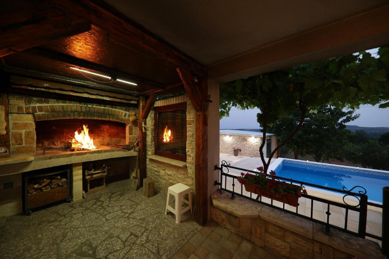 Country House Korlat Benkovac Esterno foto