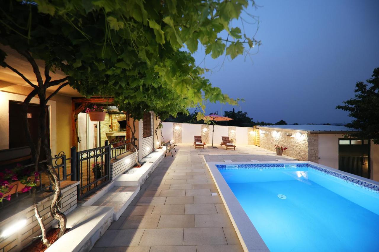 Country House Korlat Benkovac Esterno foto