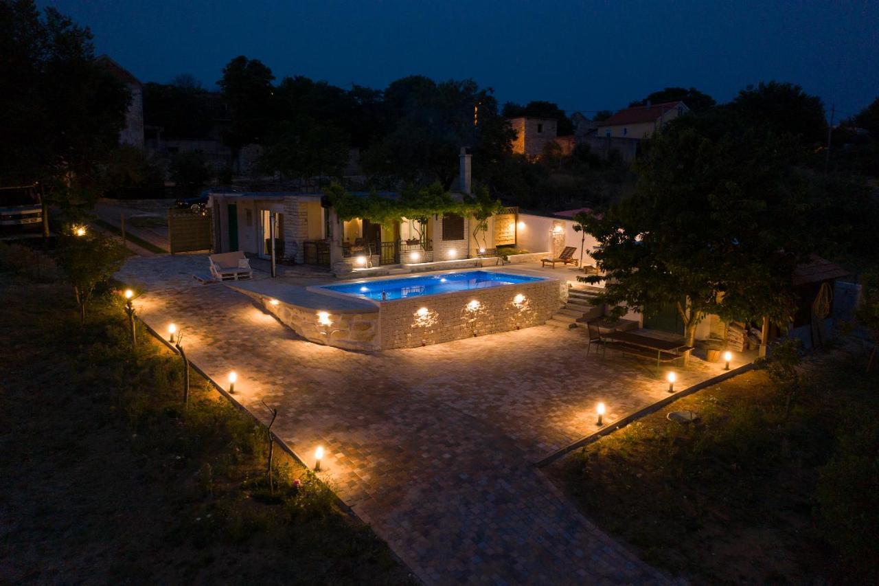 Country House Korlat Benkovac Esterno foto