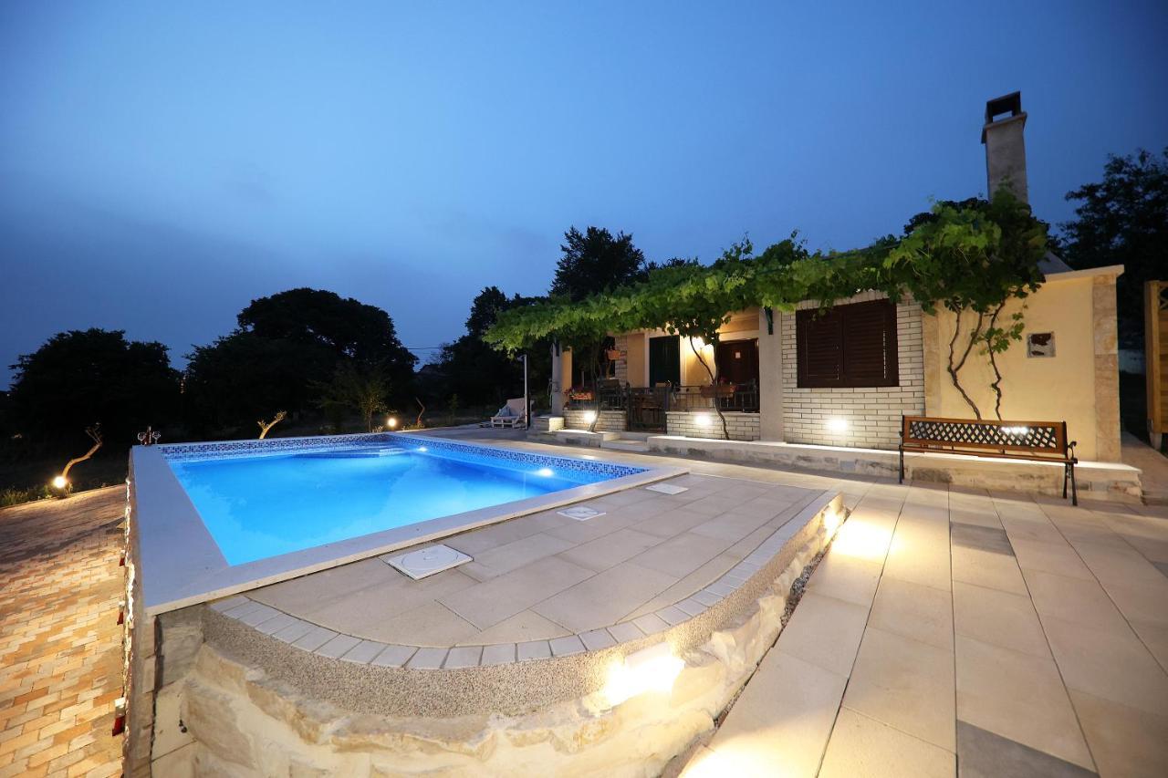 Country House Korlat Benkovac Esterno foto